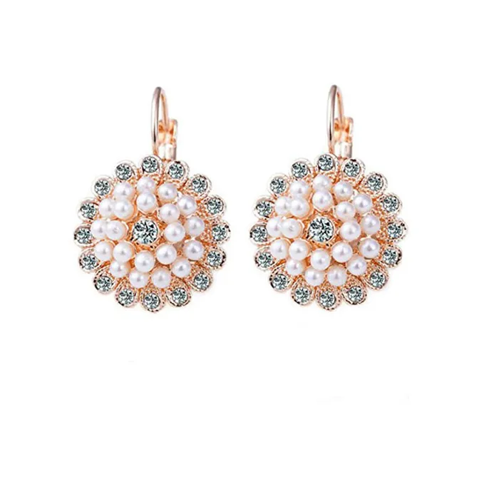 Yellow Chimes Clip On Earrings for Women Elegant Rose Gold Plated Pearl Clip On Earrings for Women and Girls Yellow Chimes Necklaces Yellow Chimes Clip On Earrings for Women Elegant Rose Gold Plated Pearl Clip On Earrings for Women and Girls Yellow Chimes Necklaces
