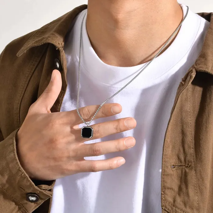 Yellow Chimes Fashion Black Pendants For Men Geometric Square Shaped Pendant Necklace Urban Edge Stainless Steel Hip Hop Pendant Chain for Boys Birthday Anniversary Gift for Men Boys Yellow Chimes Necklaces