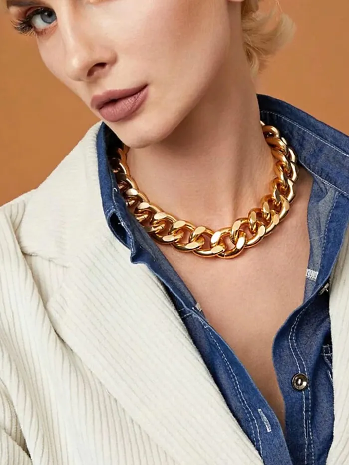 Yellow Chimes Yellow Chimes Necklace for Women and Girls Choker Chain Necklace for Women Golden Cuban Link Chain Choker Necklace for Girls Birthday Gift for girls and women Anniversary Gift for Wife Necklaces
